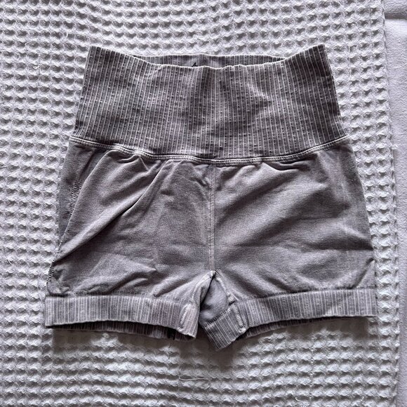 Free People Movement Good Karma Running Shorts - Picture 6 of 9
